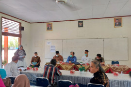 Ini pernyataan sikap para guru di lingkungan PGAI tentang dukungan untuk yayasan