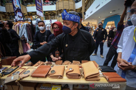 Pemkot Bandung fasilitasi UMKM perluas akses pada Pasar Kreatif 2021