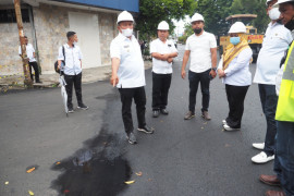Wali Kota Sibolga tinjau perbaikan jalan, Wali Kota: Jalan harus tahan 15 tahun