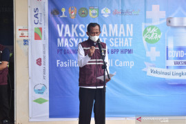 Bupati : Target vaksinasi di Tanah Laut masih jauh dari target