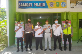 Kantor Samsat Pujud Rokan Hilir resmi beroperasi dan proses 3 kendaraan