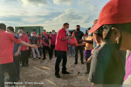 PDIP Manado gelar baksos di TPA Sumompo