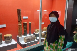 Siswi SMP kagum ternyata Kalbar miliki banyak alat musik tradisional