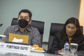 Jadi tersangka, Azis Syamsuddin mundur sebagai wakil ketua DPR RI
