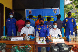 Ditpolair Baharkam Polri sita 42 detonator dari kapal ikan