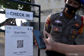 Menko Perekonomian Airlangga berharap program I Do Care bangkitkan industri pariwisata