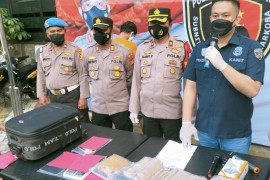 Polisi tangkap suami istri pengedar ganja