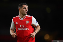 Arsenal konfirmasi Granit Xhaka absen tiga bulan karena cedera lutut