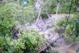 Jembatan gantung penghubung antar kampung di Dua Koto Pasaman ambruk, kerugian sebesar ini