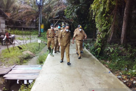 Pemkab Bangka Tengah tingkatkan pembangunan jalan desa