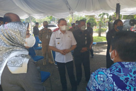 Bupati Paser tinjau pelaksanaan seleksi CPNS