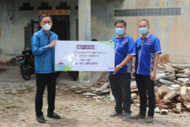 Bank Mestika bantu renovasi Panti Jompo Upekkha