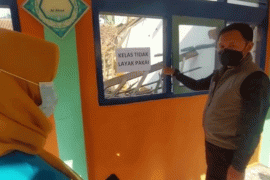 Wali Kota Bogor tinjau sekolah ambruk