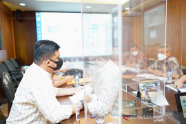Wali Kota Medan pastikan 100 persen jalan nasional diperbaiki