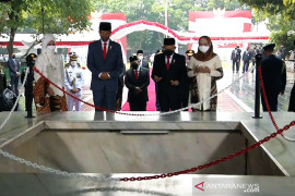 Wapres Maruf Amin hadiri Upacara Hari Kesaktian Pancasila di Lubang Buaya
