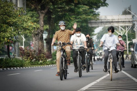 Jakarta kemarin, Anies ajak bersepeda hingga rekayasa jalan