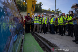 Kunjungan Kerja Komisi VII DPR ke PLTA Sulewana di Poso  Page 2 Small