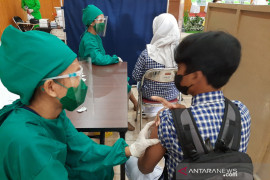 Keuskupan Purwokerto bersama Herba Utama gelar vaksinasi untuk pelajar