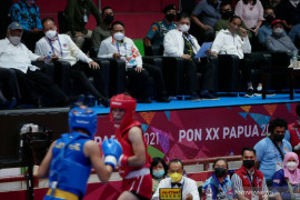 PON Papua:  Brando Mamana taklukkan juara bertahan sanda kelas 48 kg