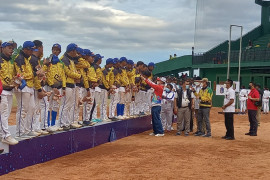Lampung raih medali emas pertama dari sofbol