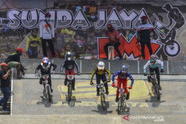 Kejuaraan BMX jaring pembalap berprestasi