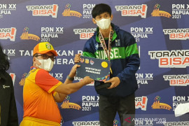 Cara Fajar raih emas