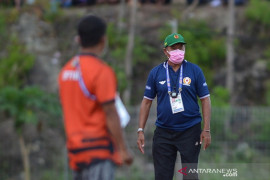 Rudy Keltjes tak mau pemain Jatim lupa diri dalam PON Papua