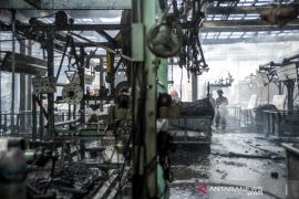 Kebakaran pabrik tekstil di Bandung