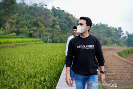Wabup Sahrul Gunawan dorong desa wisata di Bandung promosi via medsos