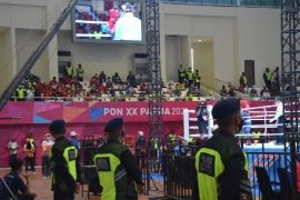 PON Papua - 269 Personel TNI/Polri amankan pembukaan pertarungan tinju