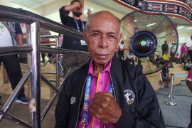 Levi Rumbewas dan mesin waktu PON XX Papua