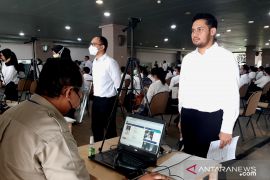 BKN dampingi disabilitas ikuti tes CPNS di Kantor Wali Kota Jaksel