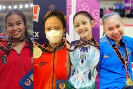 Para debutan muda di cabang senam artistik putri PON XX Papua