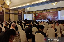 Ratusan calon wisudawan FH Ubhara ikuti yudisium secara luring