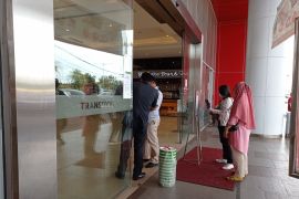 Belanja di mal dan swalayan Padang wajib perlihatkan bukti vaksinasi