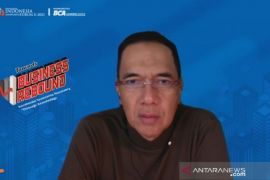 Mantan Menteri Perdagangan Gita Wirjawan ungkap cara untuk bantu pulihkan UMKM