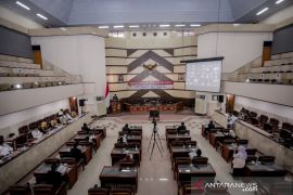 Pertumbuhan ekonomi jadi prioritas Raperda P-APBD 2021 Jember