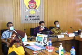 Wali Kota Kediri paparkan inovasi "Emas" saat penjurian "TOP 30 Kovablik"