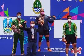 Carel Julius tambah koleksi emas Jabar dari angkat besi