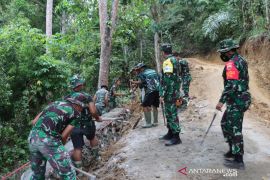 Tidak ada hari libur, Satgas TMMD 112 kejar target jelang penutupan