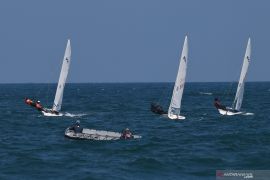 PON Papua-Kaltim pertahankan medali emas layar International 420 putri