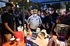 Menpora beli kopi asli Papua, Kunjungi pasar tradisional mama-mama