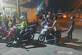 Antisipasi aksi balap liar dan knalpot bising, Polisi tilang puluhan kendaraan di Bukittinggi