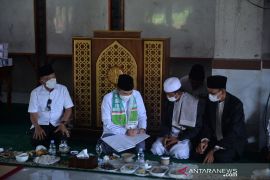 Berkunjung ke Ponpes Darul Fikri Meranti, ini doa khusus Gubri