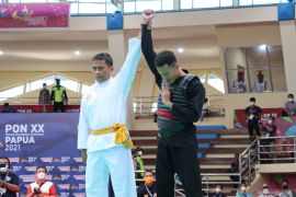 Khoirudin Mustakim sumbang emas untuk Jateng usai menang teknik