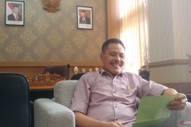 Hasil pemeriksaan Kejagung terhadap Kajari Dharmasraya, terkait laporan penyimpangan tugas