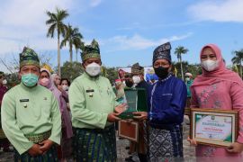 Majukan pendidikan di Siak, Tanoto Foundation terima penghargaan