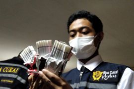 Bea Cukai Kudus selamatkan potensi kerugian negara Rp7,3 miliar.
