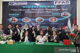 Peradi Jakbar latih advokat dampingi anak berhadapan dengan hukum