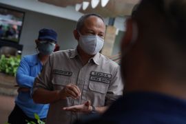 Inisiasi C Untuk Cuci Tangan Dorong Pola Hidup Bersih Dan Sehat Antara News<script async src=